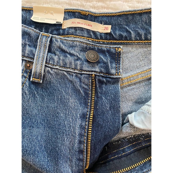 NWT Levi's 70s High Flare Jeans in Sonoma Step - Picture 6 of 15